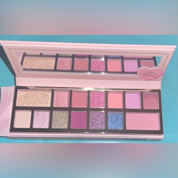 Too Faced Pinker Times Ahead Eye Shadow Palette. Rose, Shiny, Trendy, Bright - Picture 6 of 8